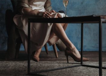 Comment conquérir le cœur d’une femme plus âgée que soi ?