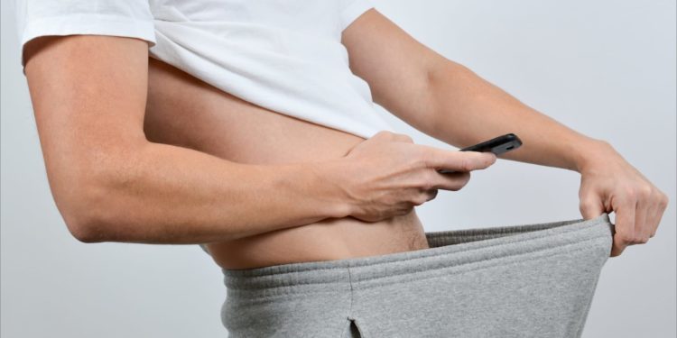Utiliser des photos de son organe génital pour séduire, une bonne idée ?