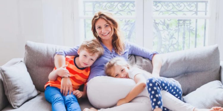 She has children… PHEW!