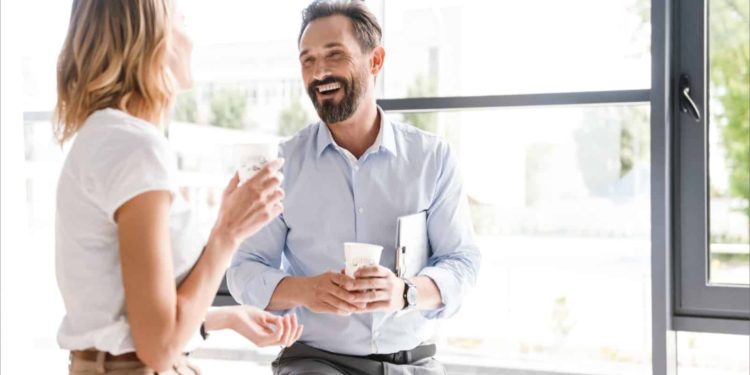 Flirter sur son lieu de travail